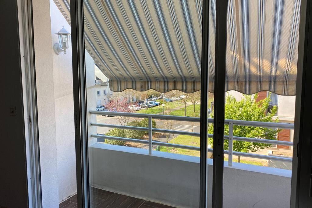 Charmant Appartement En Bord De Cher Saint-Avertin Exterior photo