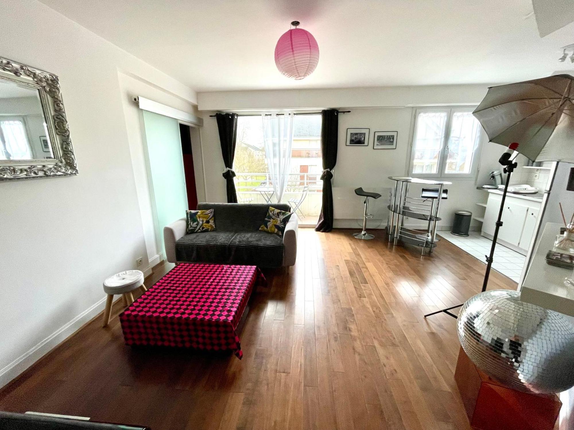 Charmant Appartement En Bord De Cher Saint-Avertin Exterior photo